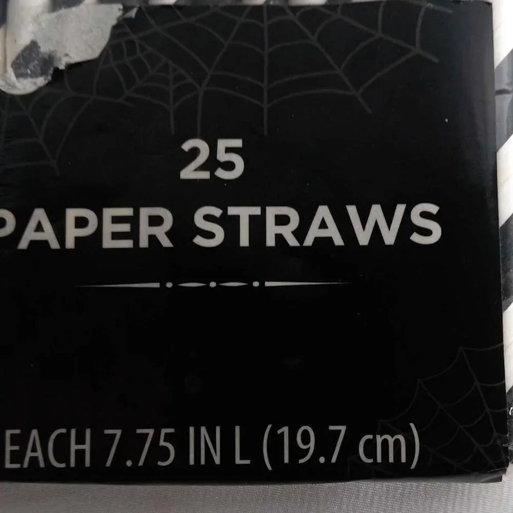 Black and White Striped Paper Straws 25 CT Gothic Party Décor NEW